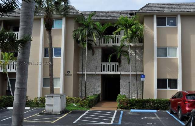 7480 Miami Lakes Dr Gallery 1