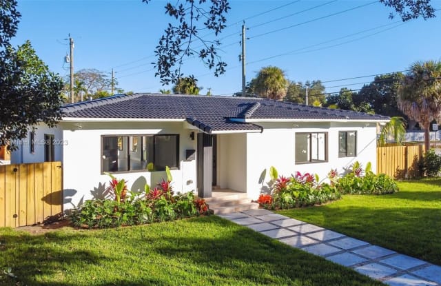 185 NE 108th St - 185 Northeast 108th Street, Miami Shores, FL 33161