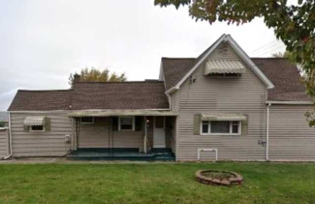 190 Halstead Ave photos photos
