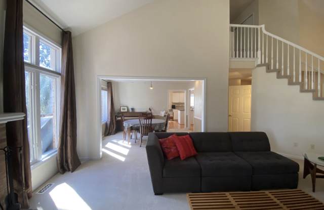2914 Leslie Park Circle photos photos