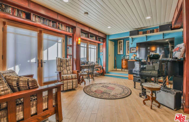 4174 Madison Ave photos photos