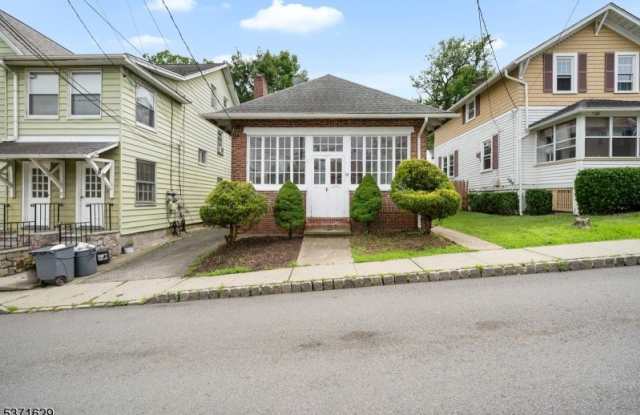 13 Logan Pl photos photos