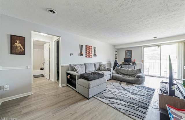 4383 Inner Circle Drive Gallery 3