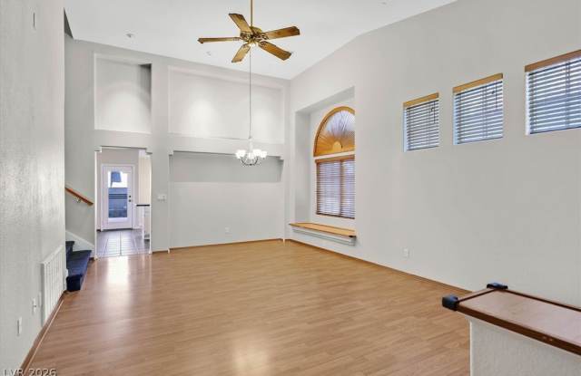 1038 Twin Berry Court Gallery 3