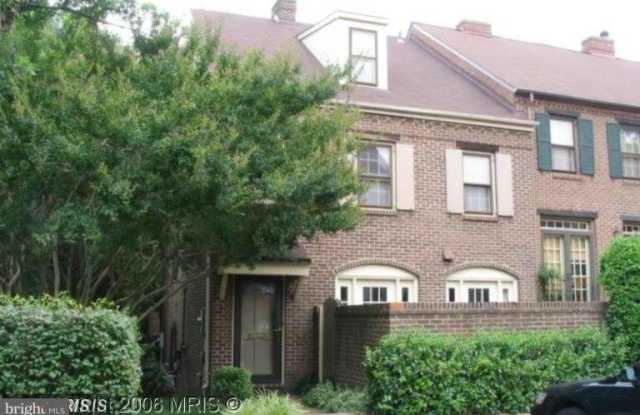 1229 MICHIGAN COURT - 1229 Michigan Court, Alexandria, VA 22314