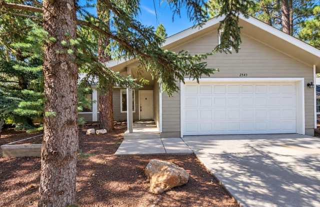 2543 N Fox Run Drive Gallery 1