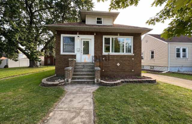 2123 Davis Avenue photos photos