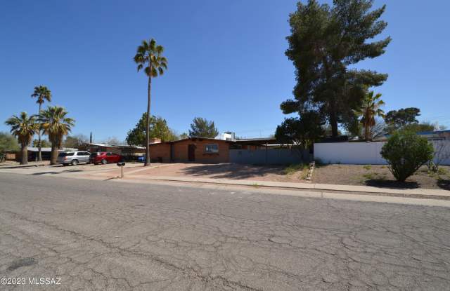 7118 E Elbow Bay Drive Gallery 2