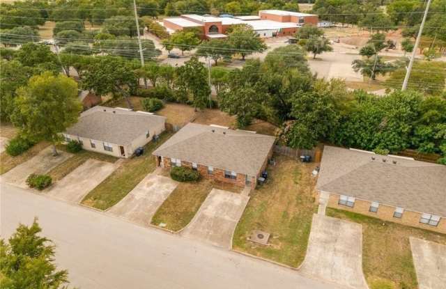 621 W Ridge Dr photos photos