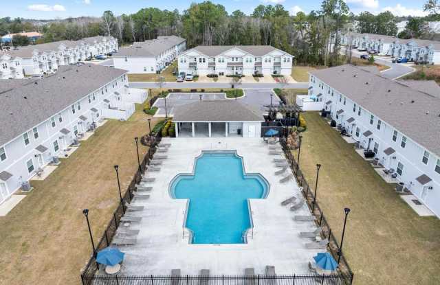 1663 Iroquois Ct photos photos