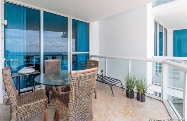 3801 Collins Ave photos photos