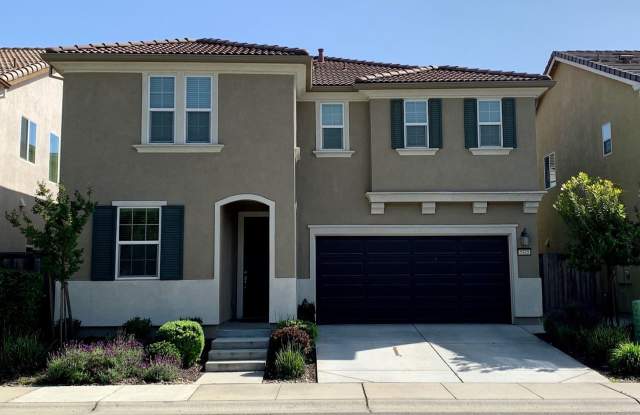 Two Story Home Across the Street from a Beautiful Park photos photos