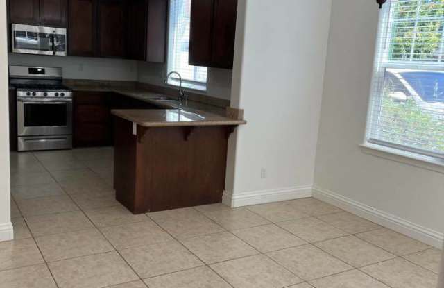 4058 Calloway Drive Gallery 3