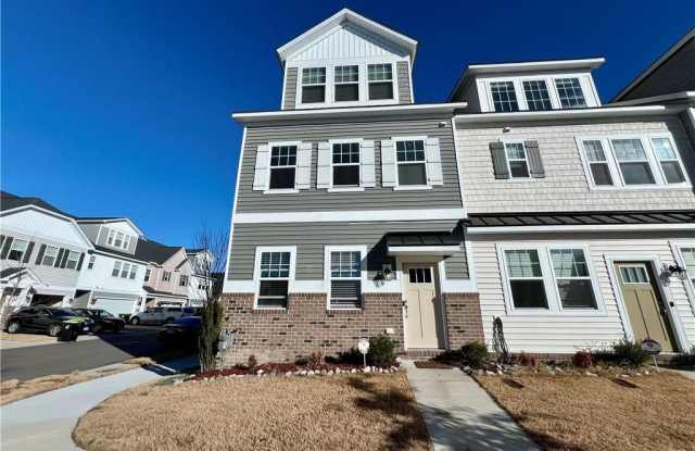 1800 Anointed Alley photos photos