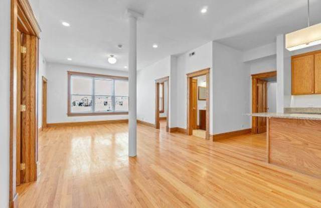 3406 North Sheffield Ave. Gallery 2