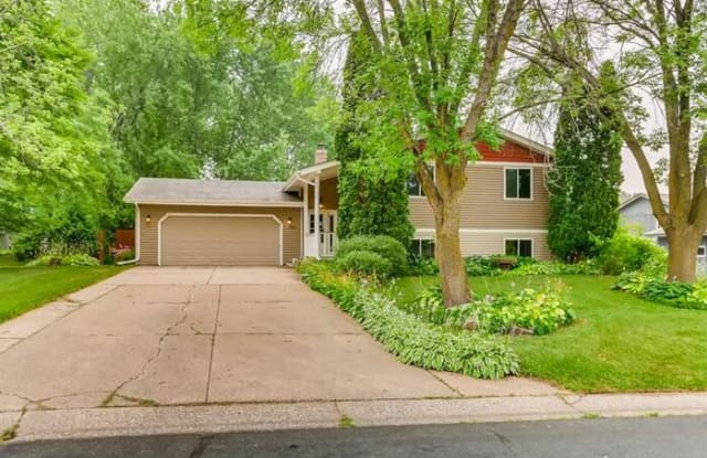 17055 Honeysuckle Lane - 17055 Honeysuckle Lane, Eden Prairie, MN 55346