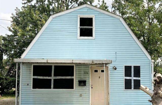 720 Napoleon Ave. - 720 Napoleon Avenue, Columbus, OH 43213