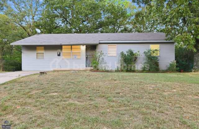 5816 Wisteria Court Gallery 1