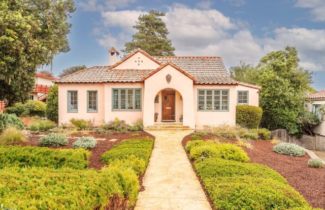 3112 Lighthouse Sanctuary - 938 Lighthouse Avenue, Pacific Grove, CA 93950