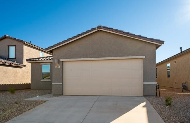 6321 South Crescent Peak Drive - 6321 South Crescent Peak Drive, Tucson, AZ 85714