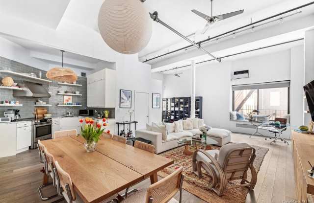 9 E 13TH Street unit: 3I photos photos