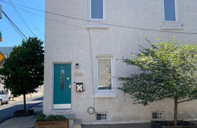 2-Bedroom Townhome with Finished Basement! Available mid-August! photos photos