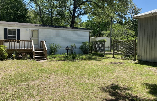 2894 Lake Upchurch Drive Gallery 4