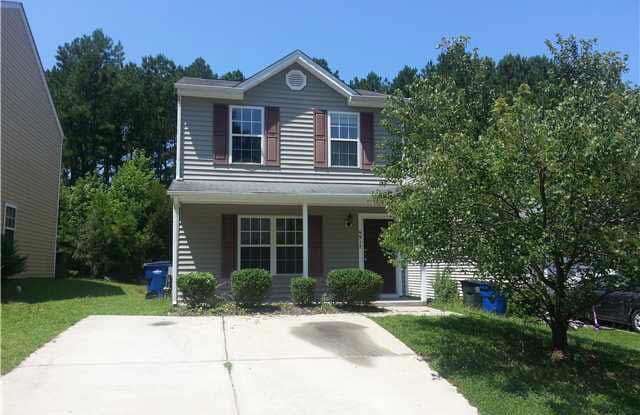 6917 Jeffreys Creek Ln - 6917 Jeffreys Creek Ln, Raleigh, NC 27616