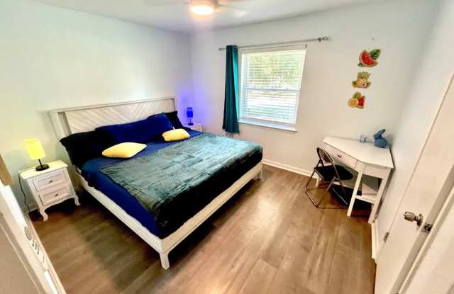 4969 Yacht Harbor Dr Gallery 3