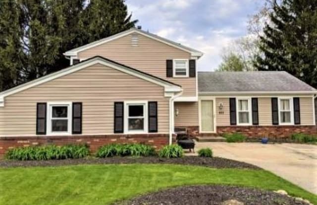 970 Wimbleton Dr - 970 Wimbleton Drive, Medina, OH 44256