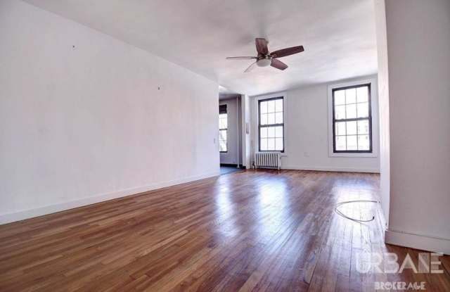 300 Bleecker Street Gallery 2