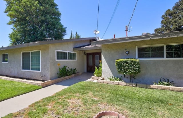 7305 forbes Avenue - 7305 Forbes Avenue, Los Angeles, CA 91406