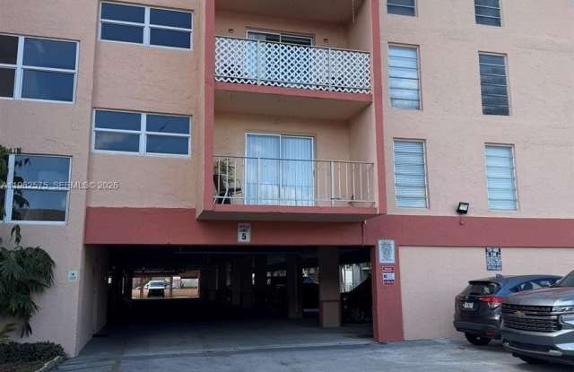 6190 W 19th Ave photos photos