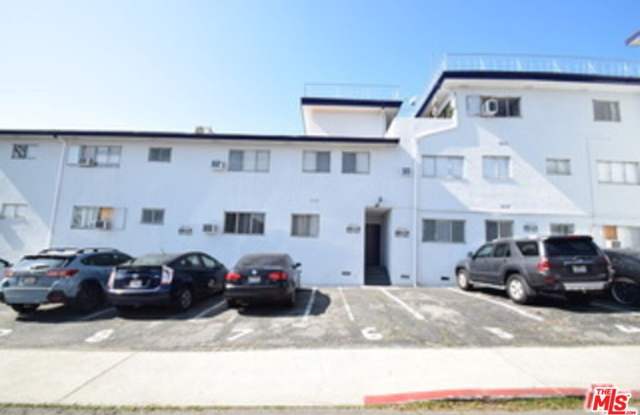 1940 Carmen Ave unit: Penthouse photos photos 1940 Carmen Ave unit: Penthouse photos photos