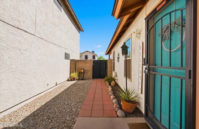 8839 W BLUEFIELD Avenue Gallery 3