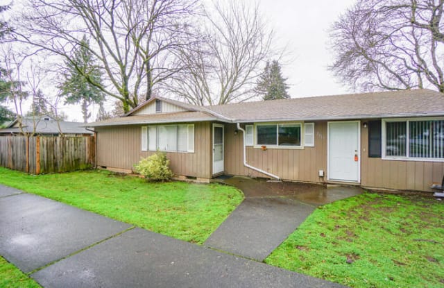 2915 East 33rd Street - 2915 East 33rd Street, Vancouver, WA 98661