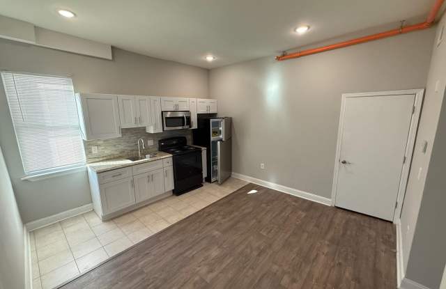 4028 W GIRARD Avenue photos photos