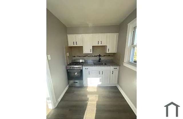 4500 Fairfax Road photos photos