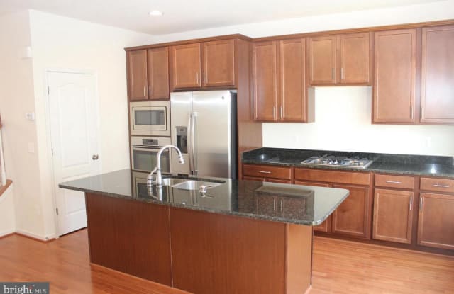 43313 NOVI TERRACE - 43313 Novi Terrace, Ashburn, VA 20147