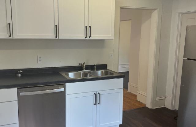 120 South Blair Street - 2 photos photos