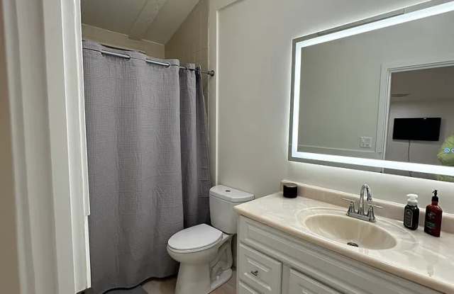 5242 Alhama Drive photos photos