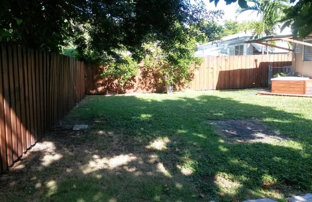 5911 Southwest 14th Street - 5911 Southwest 14th Street, West Miami, FL 33144