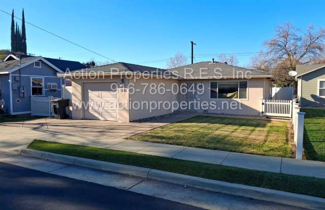 Central Roseville Immaculate Updated Single Story 2 Bedroom 1 Bathroom, New Paint, Fenced Yard photos photos