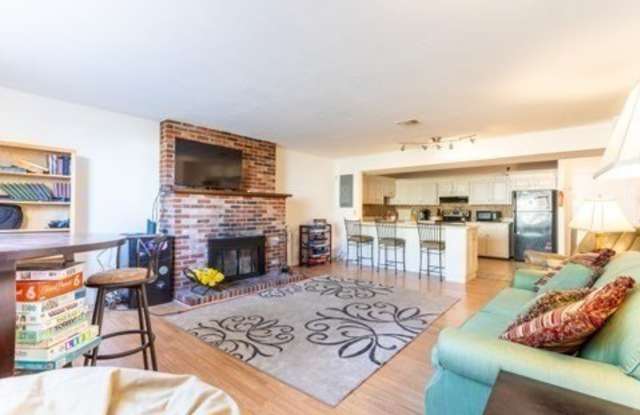 40 Cross St - 40 Cross Street, Quincy, MA 02169