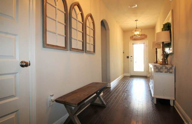 9125 BROOKLINE DR Gallery 3