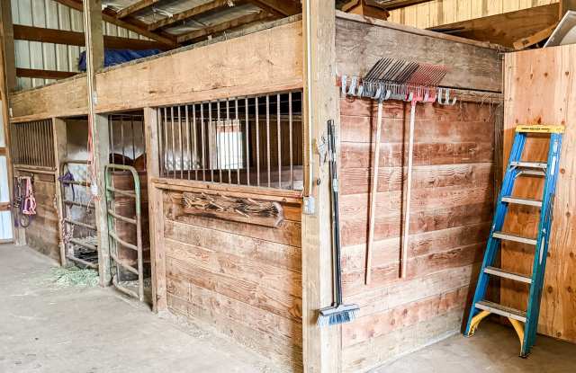 19868 South South End Road - 2unit 2 photos photos