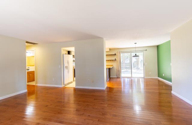 6814 Shalom Drive Southwest Gallery 4