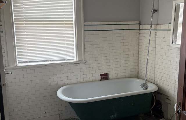 918 South 24th Street - 1 photos photos
