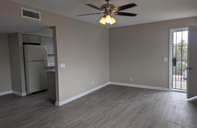4714 E BELLEVIEW Street photos photos