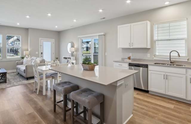 2521 Dix Street photos photos